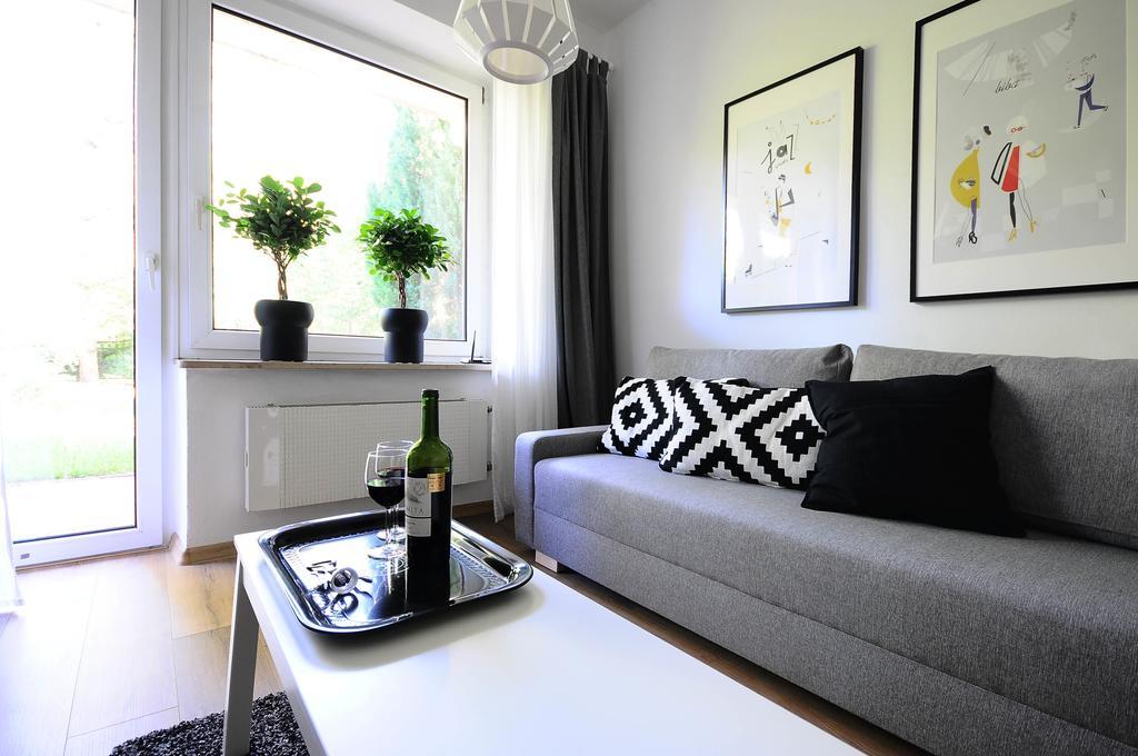 A Place Like Home Apartamenty Wiewiorcza กดัญสก์ ภายนอก รูปภาพ