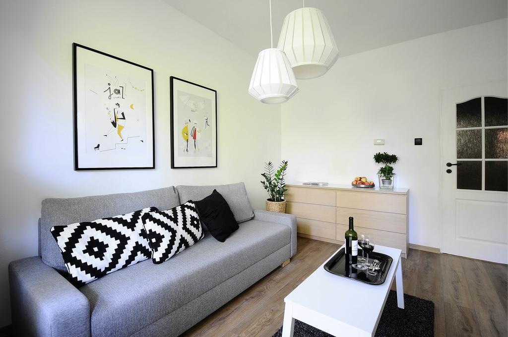 A Place Like Home Apartamenty Wiewiorcza กดัญสก์ ภายนอก รูปภาพ