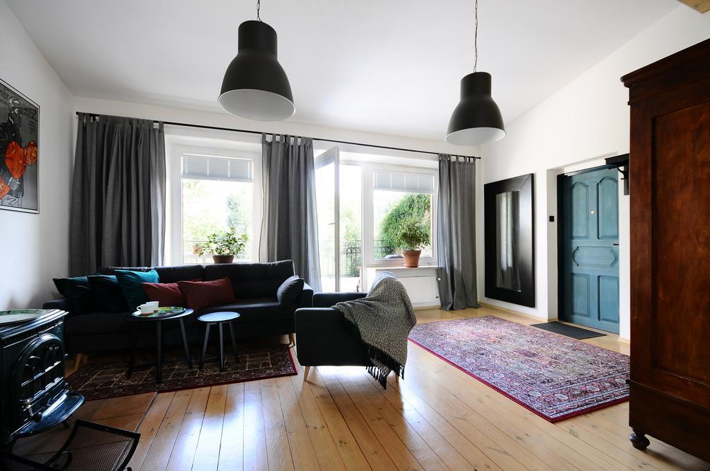 A Place Like Home Apartamenty Wiewiorcza กดัญสก์ ภายนอก รูปภาพ