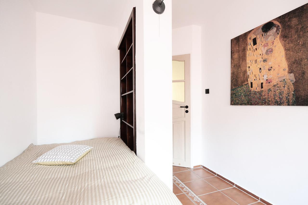 A Place Like Home Apartamenty Wiewiorcza กดัญสก์ ภายนอก รูปภาพ