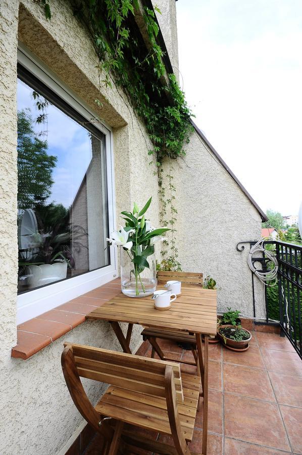 A Place Like Home Apartamenty Wiewiorcza กดัญสก์ ภายนอก รูปภาพ